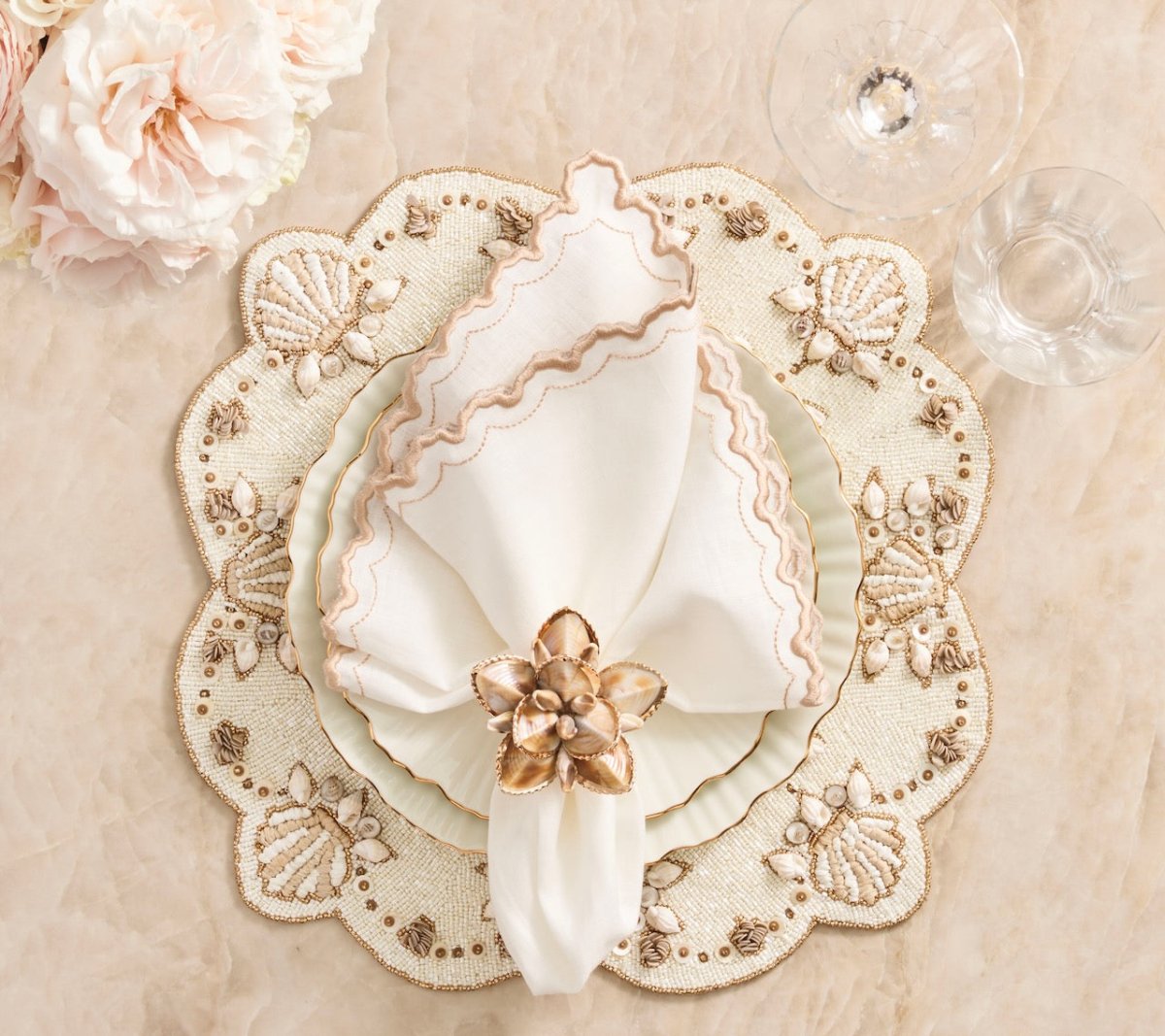 Kim Seybert Arches Napkins in White & Natural Set of 4 by Kim Seybert - White/Natural Napkins Set of 4 - 21"L x 21"W x 0.1"H at FIG LINENS AND HOME - 3
