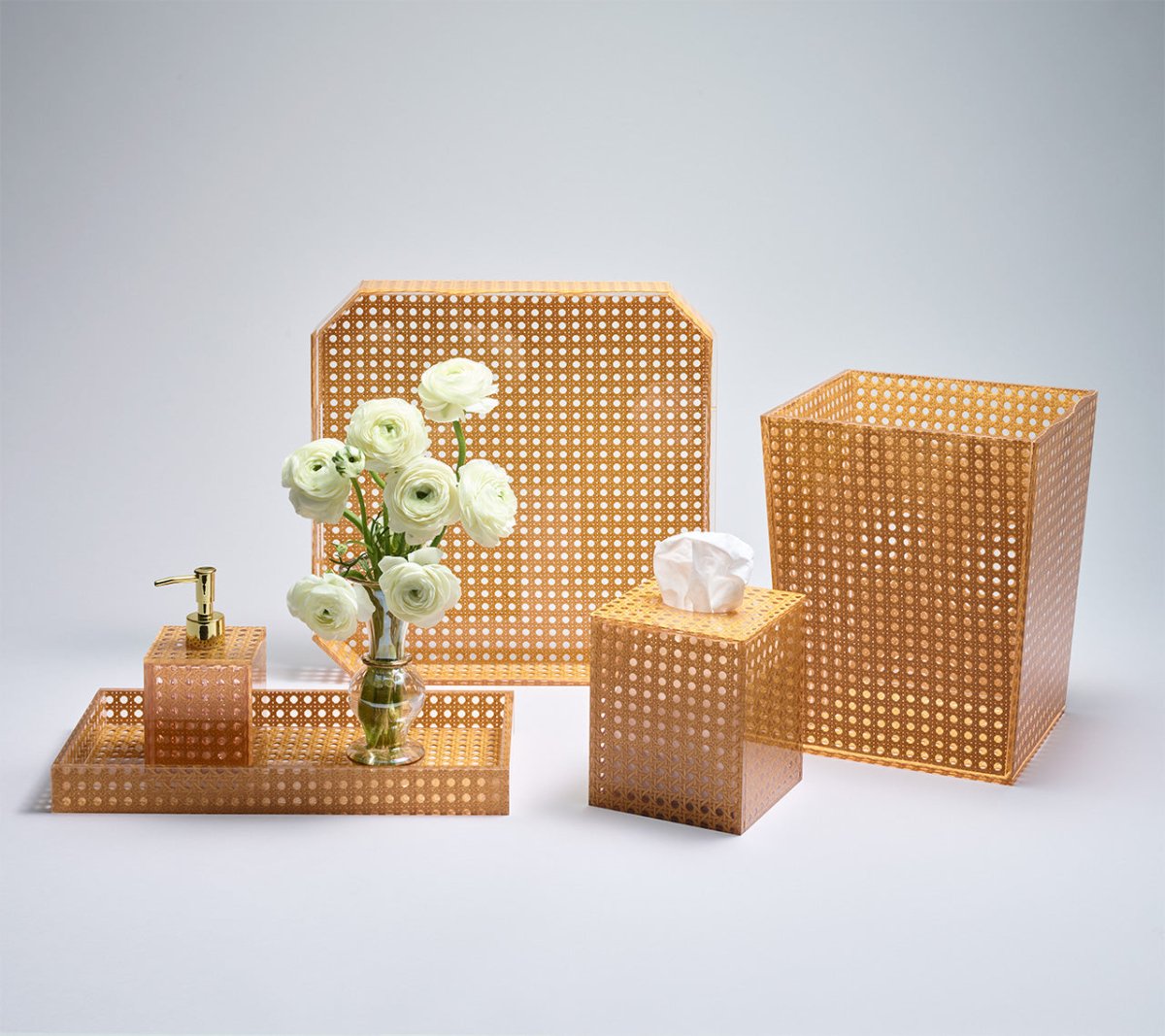 Kim Seybert Reed Tissue Box in Natural by Kim Seybert - Natural 5.25"L x 5.25"W x 6.3"H at FIG LINENS AND HOME - 2