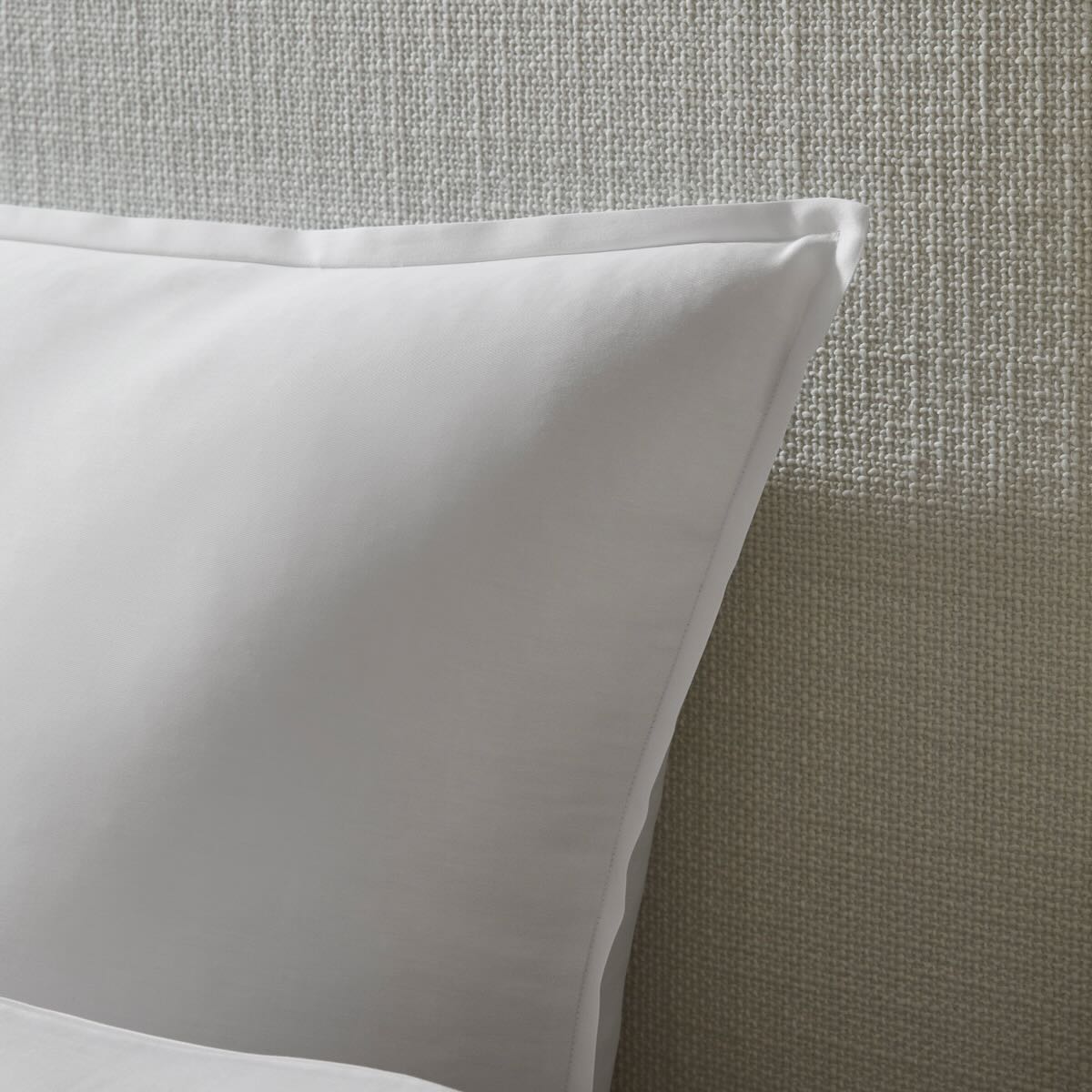 Sf Giza 45 Corto S White King Sham 21X36 | Sferra at Fig Linens and Home