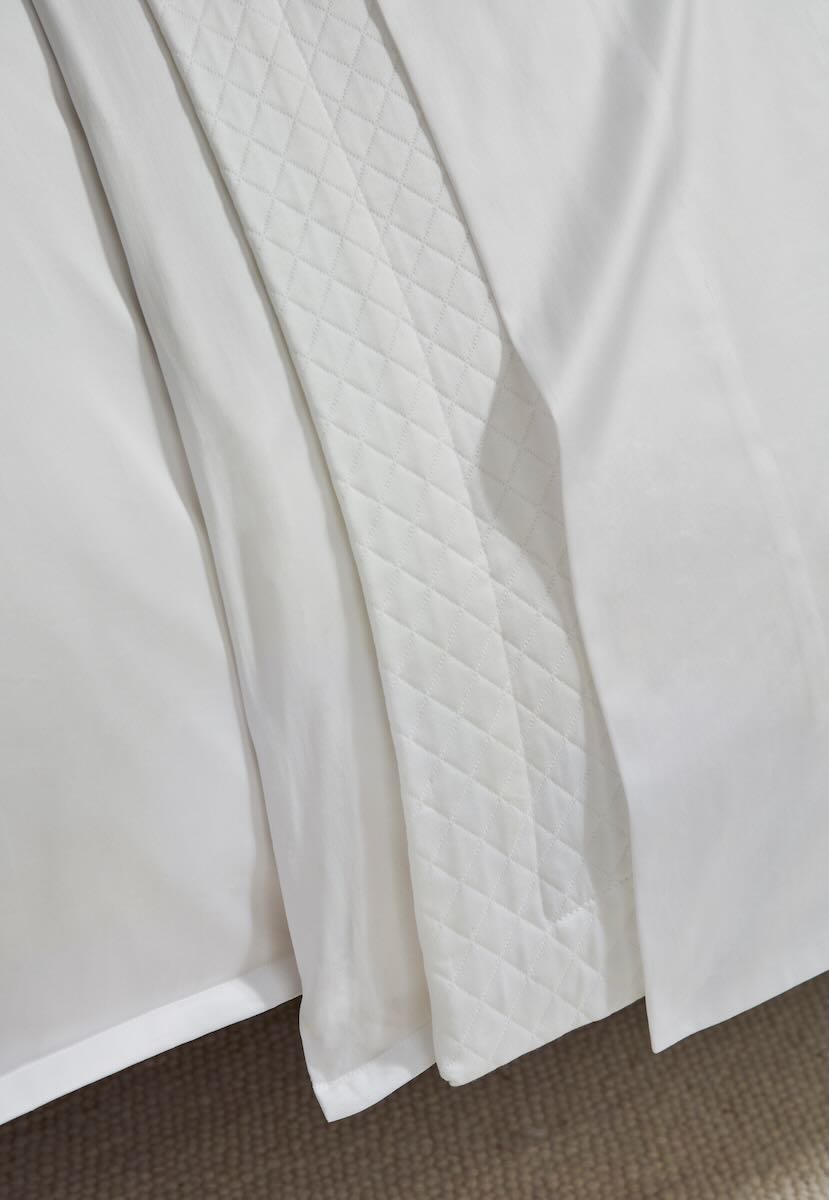 Sf Giza 45 Corto S White Queen Flat Sheet 96X114 | Sferra at Fig Linens and Home