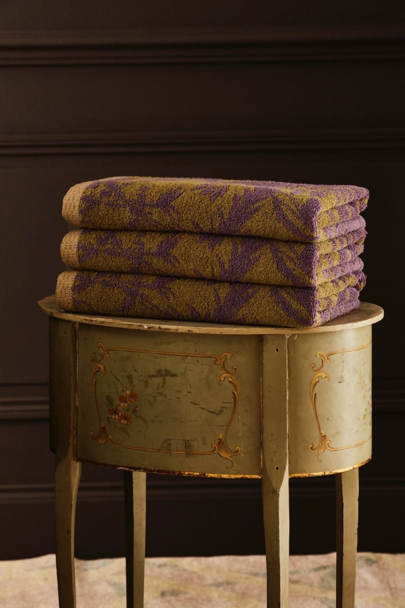 Fresque Towels | Yves Delorme Bath Towels at Fig Linens and Home