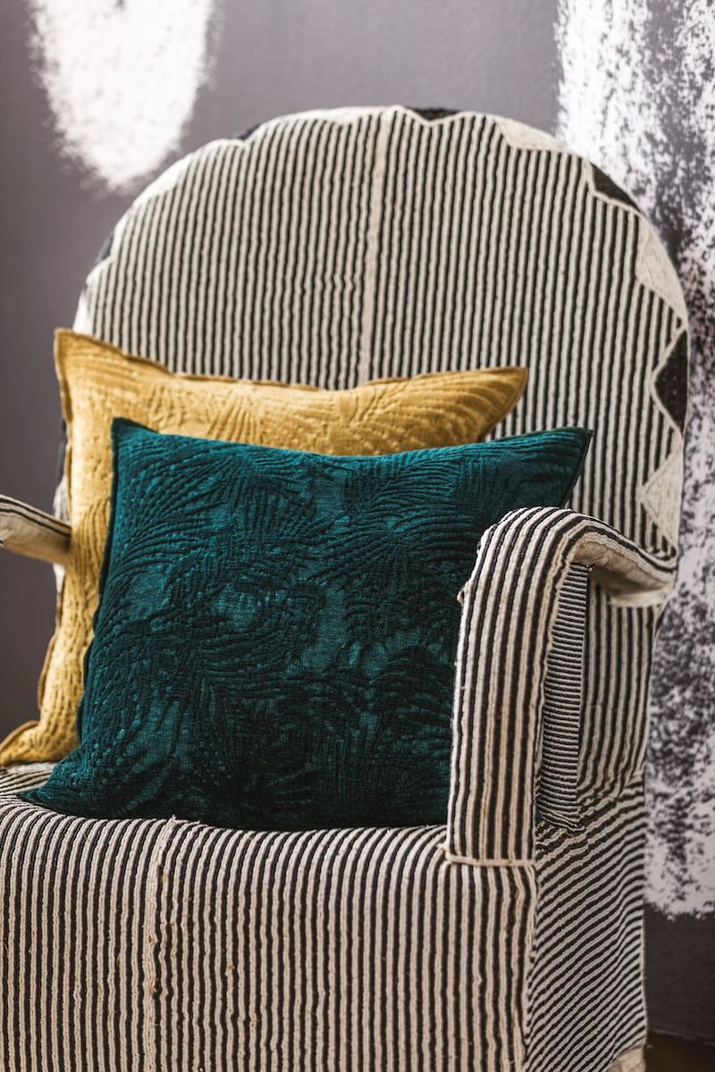 Yves Delorme Verone Sautern Decorative Pillow by Yves Delorme - Decorative Pillow 18 x 18 Verone Sautern at FIG LINENS AND HOME - 5