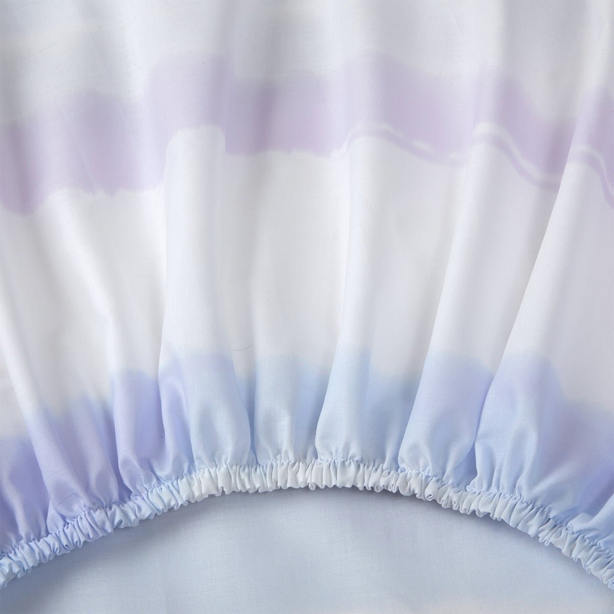 Fitted Sheet Detail 2 - Yves Delorme Horizons Organic Bedding | Cotton Duvets and Bed Sheets