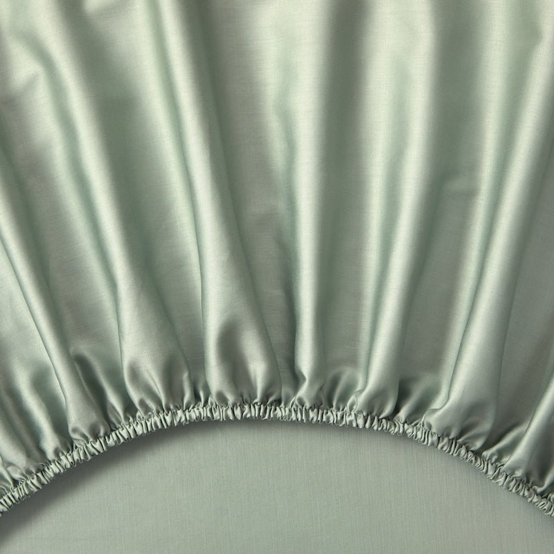Fitted Sheet Detail - Yves Delorme Triomphe Bedding in Veronese - Fig Linens and Home