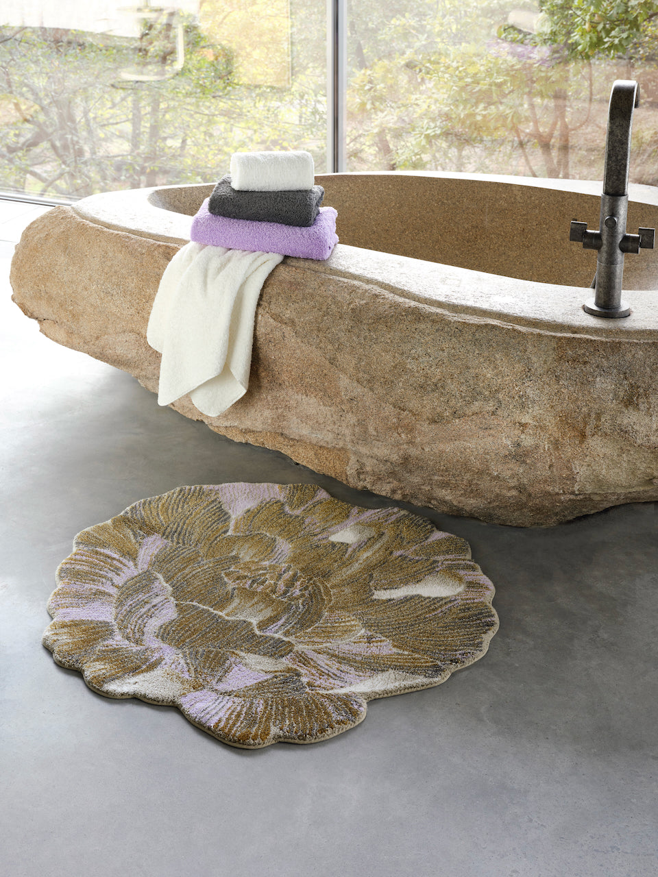 Golda 39" Diameter Gold 800 Abyss Bath Rug