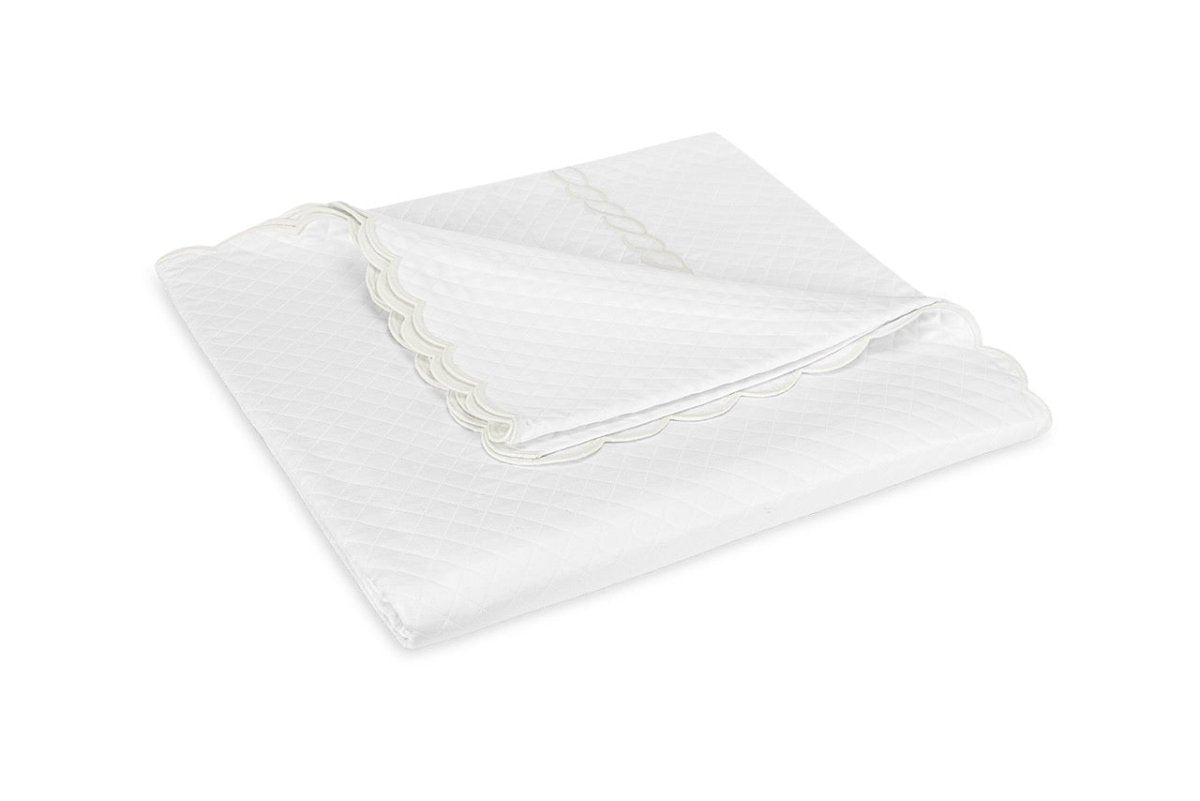 Matouk Classic Chain Scallop Matelasse coverlet white | Matouk at Fig Linens and Home
