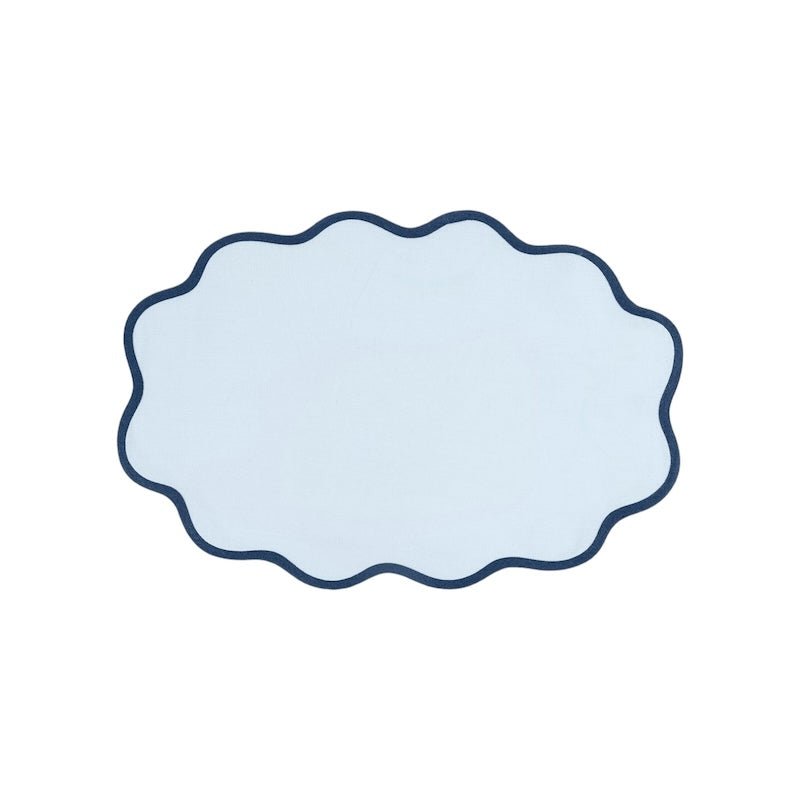 Matouk Placemat - Scallop Edge Oval Placemat in Ice Blue and Navy Blue