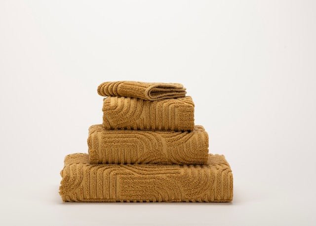 Olly Hand Towel 17X30 Gold 840 by Abyss