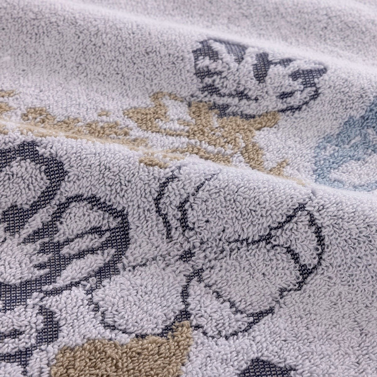 Organic Bath Linens Detail - Yves Delorme Eclipses Towels at Fig Linens and Home