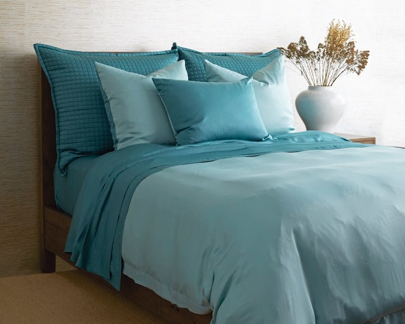 Close Ready-to-bed 2.0 Duvet Aqua/Caribbean by Ann Gish at Fig Linens and Home