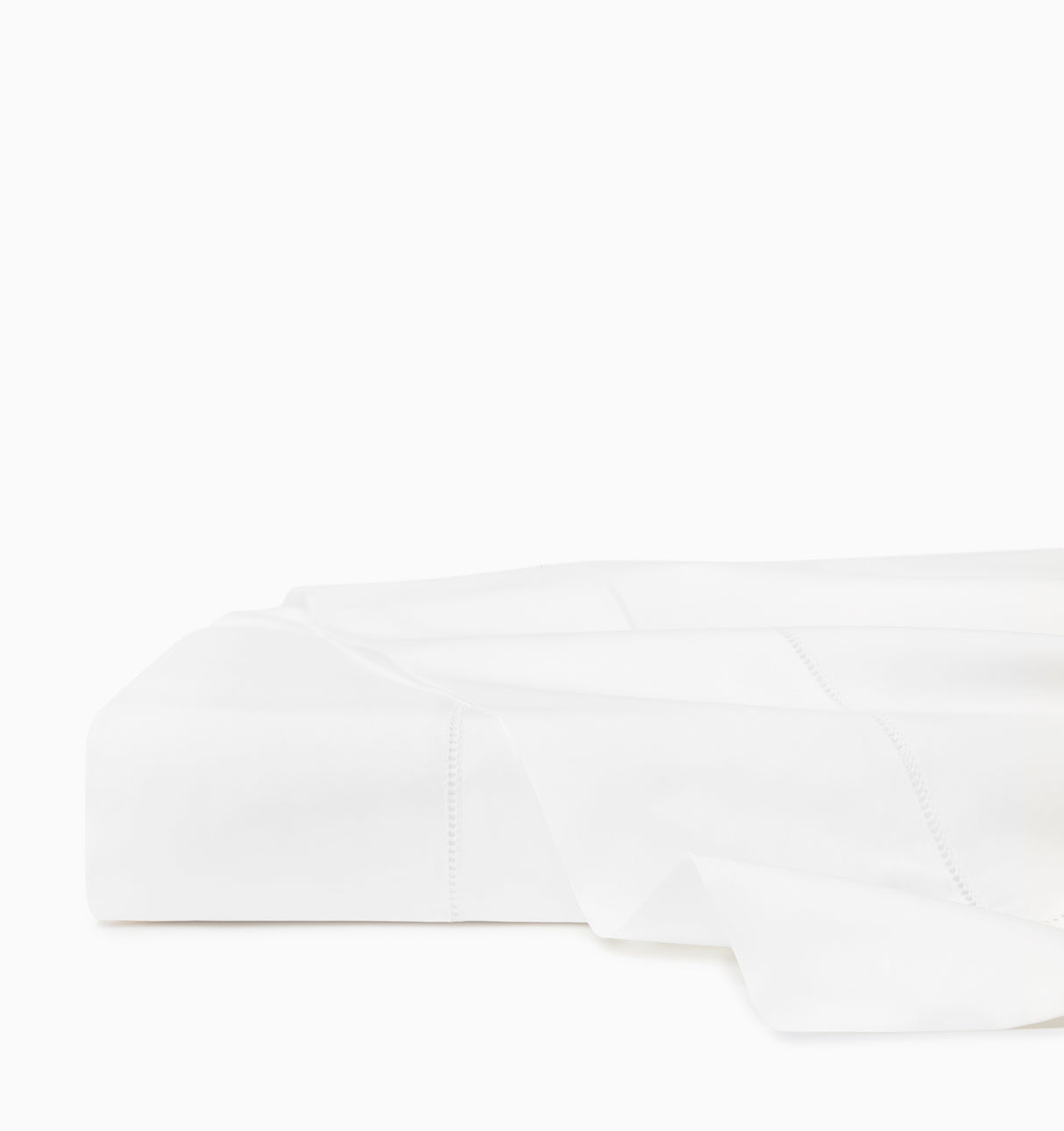 Sferra Spring26 Luxor Flat Sheet White at Fig Linens And Home