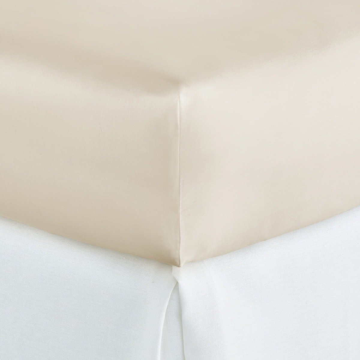 Fitted Sheet - Soprano Linen Bedding - Peacock Alley Cotton Sateen at Fig Linens and Home