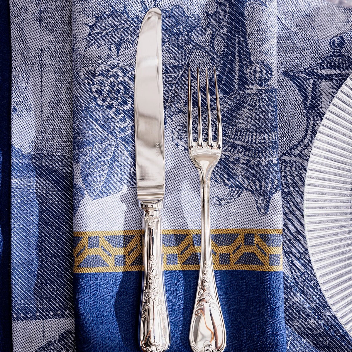 Festin Blue 22" x 22" Napkin by Le Jacquard Français - 9at Fig Linens and Home - 6