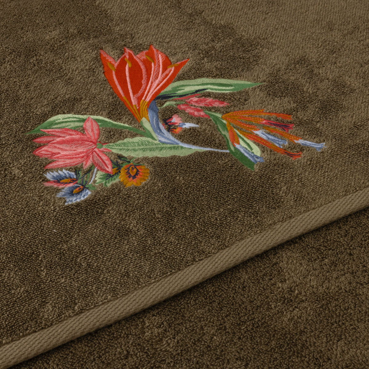 Eze Towels by Yves Delorme