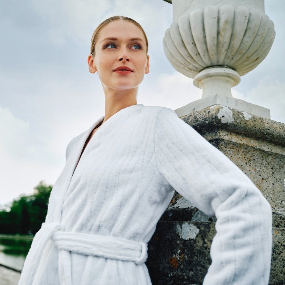 Luciole Organic Cotton Women's Bath Robe in Kimono Style by Yves Delorme 1