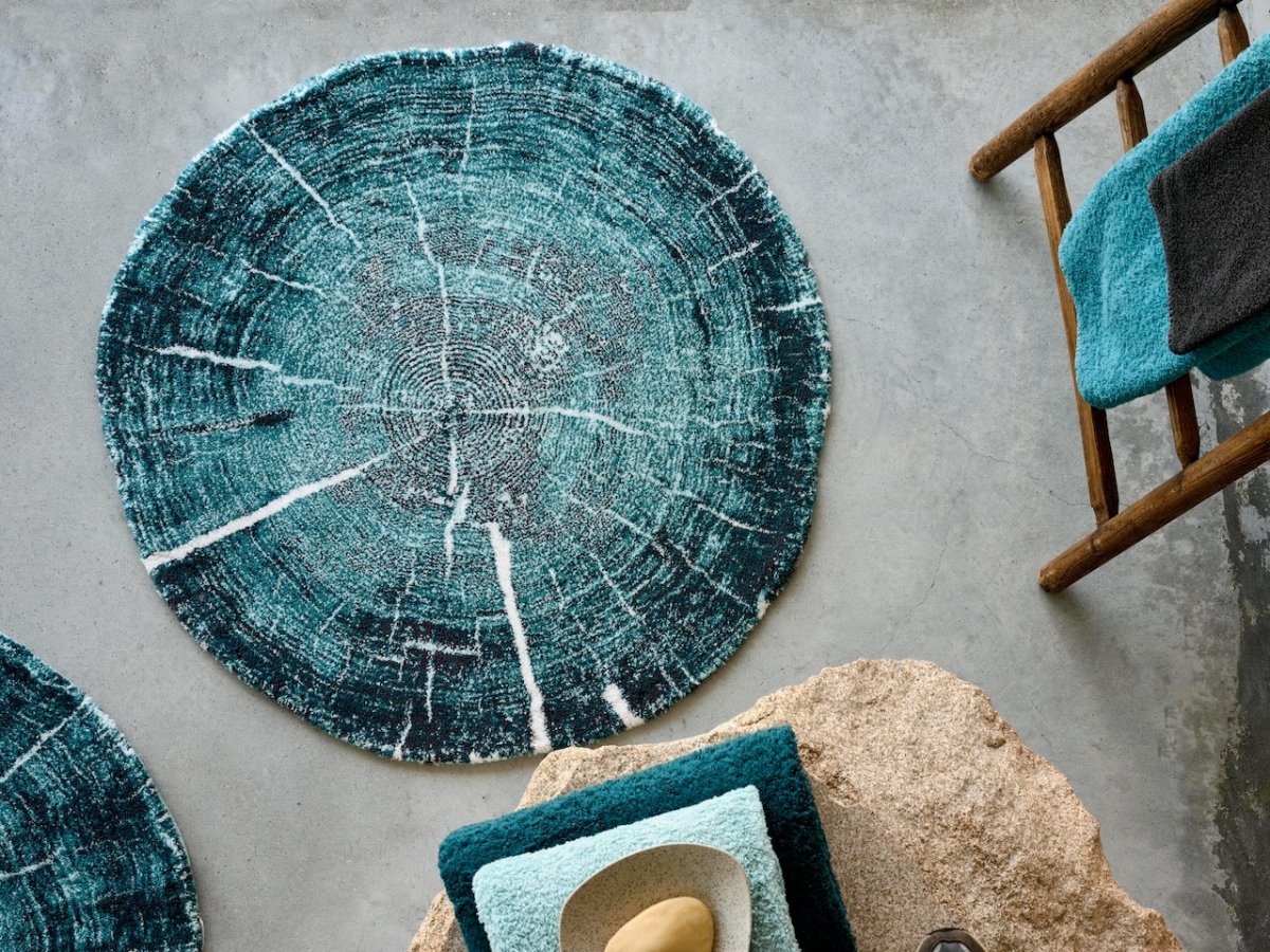 Fossile Dragonfly 325 Bathroom Rug | Abyss Habidecor Bath Rugs at Fig Linens and Home