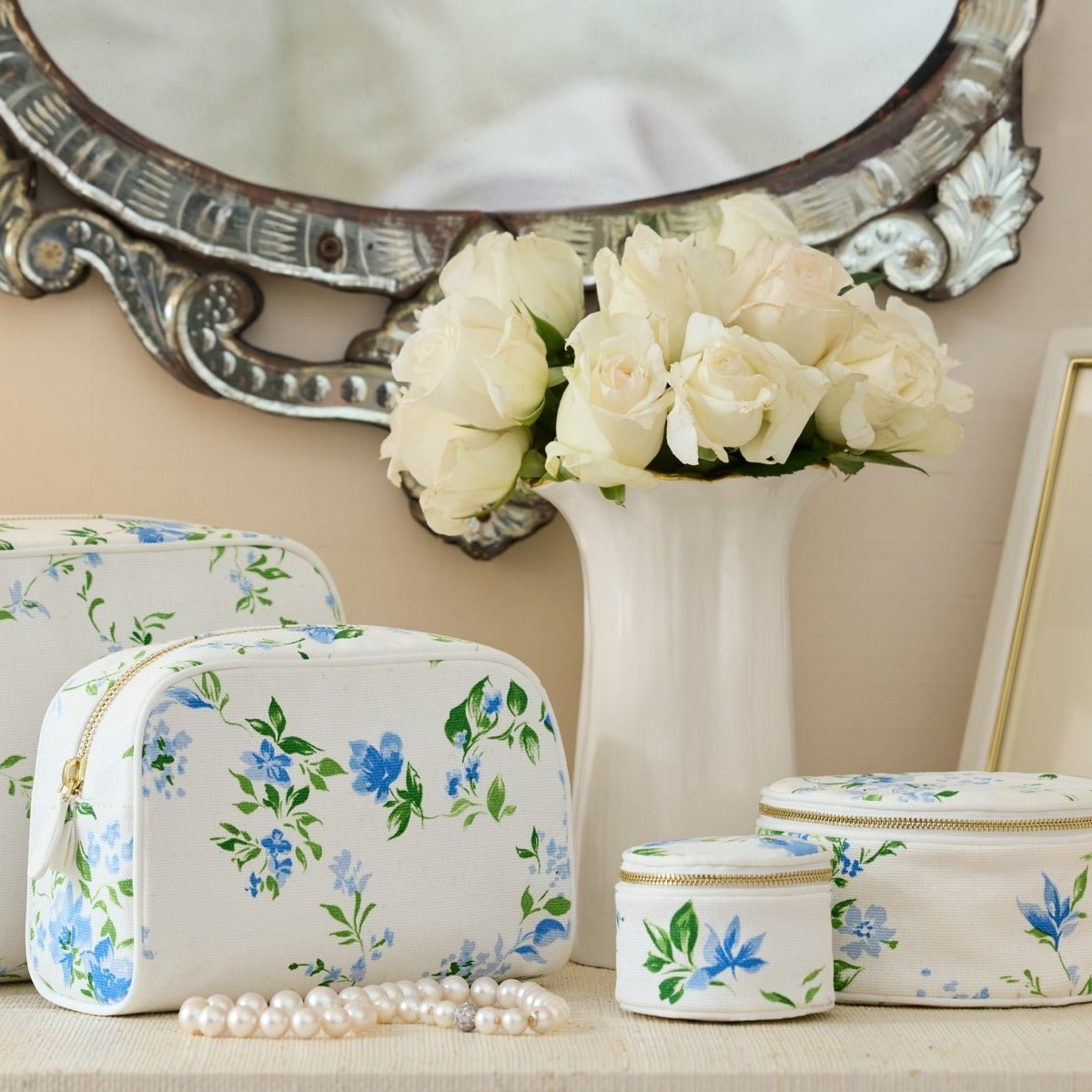 Fleurs du Vent Mini Round Jewelry Case by D Porthault pour AERIN - Lifestyle View 2