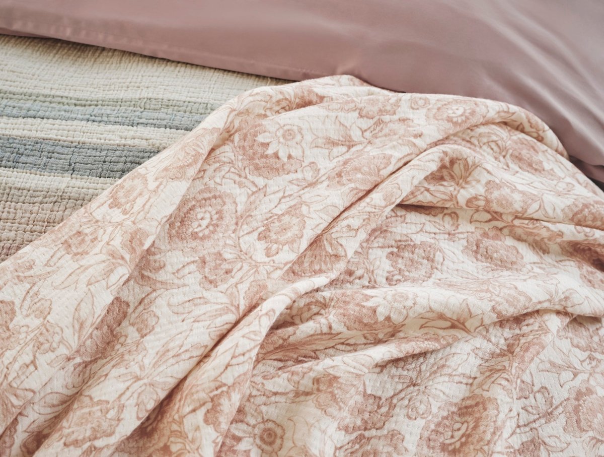 Coyuchi Balboa Organic Matelassé Throw Blankets at Fig Linens and Home - Fabric Detail 1