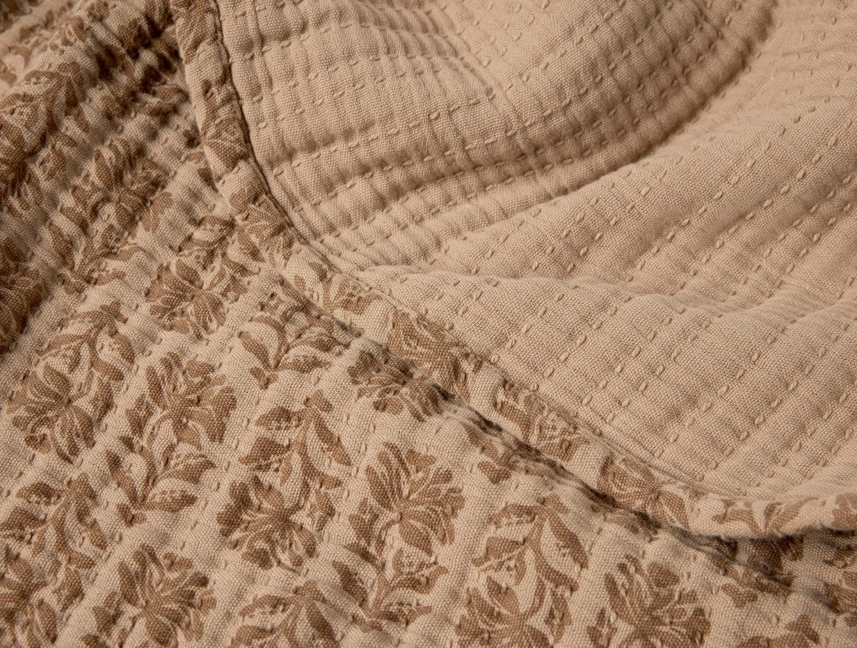 Fabric Detail - Coyuchi Mirada Fawn Chrysanthemum Organic Matelasse Blanket at Fig Linens and Home