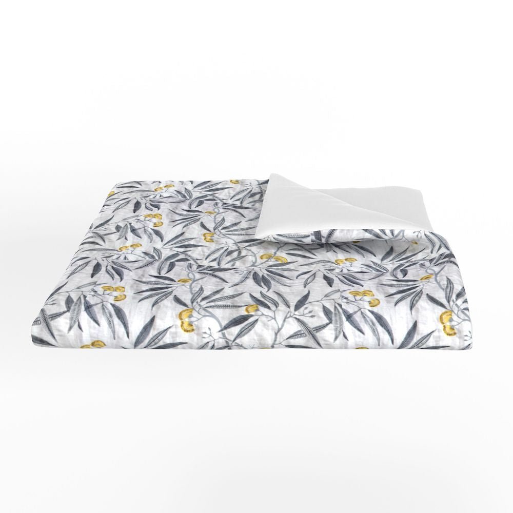 Alyssum Throw -The MET x Ann Gish Collection | Fig Linens and Home - View 4