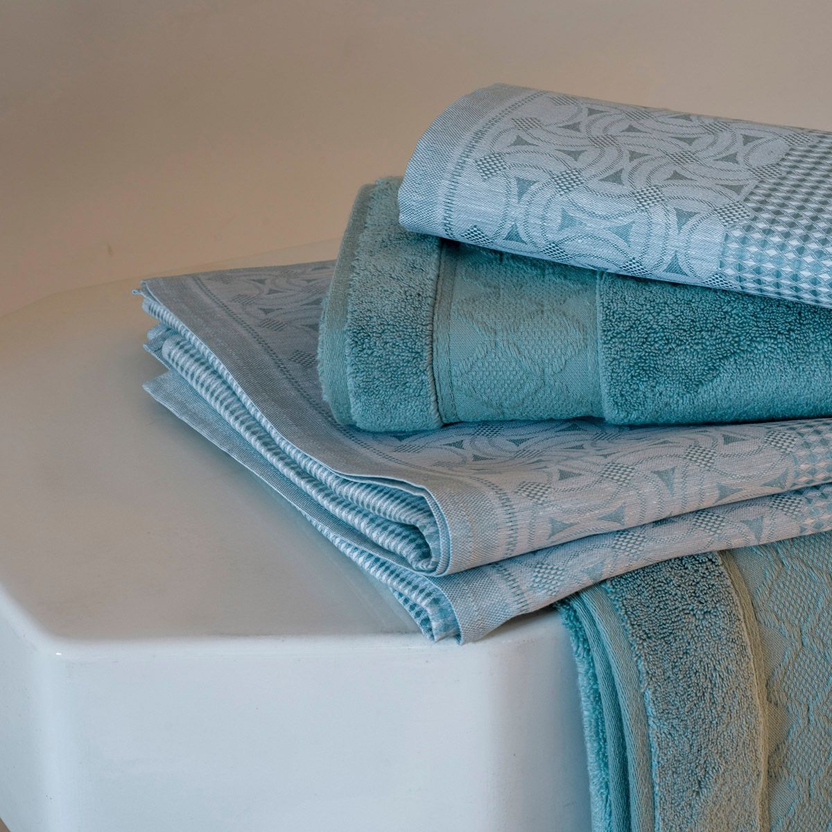 Fig Linens - Lula Blue Ice and Caresse Bath Towels by Le Jacquard Français