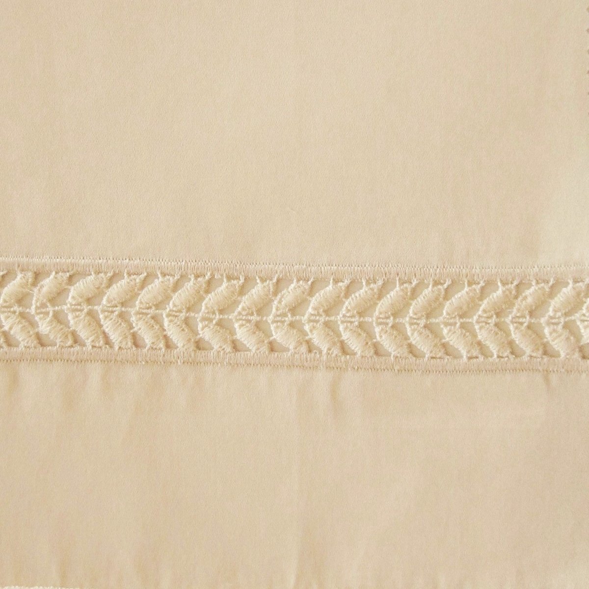 Antique Linens - Wreath Bedding by Home Treasures at Fig Linens and Home