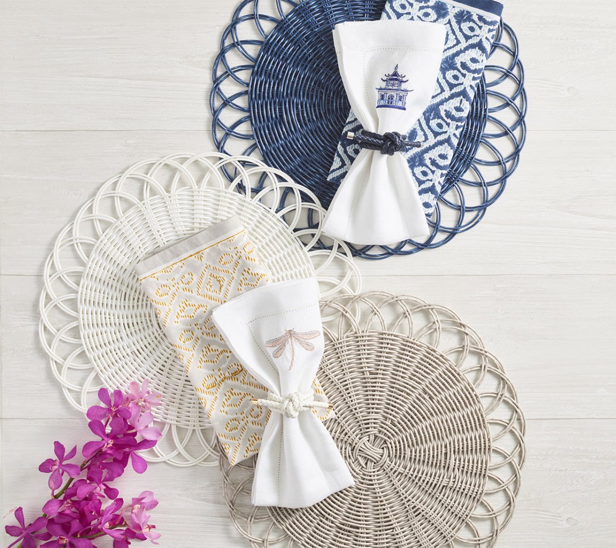 Alfresco Placemats Set of 4 in White by Kim Seybert - Lifestyle Table Setting Fig Linens and Home 2