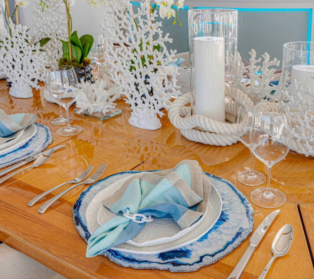 Dip Dye Napkin in Sky & Blue Set of 4 by Kim Seybert 5