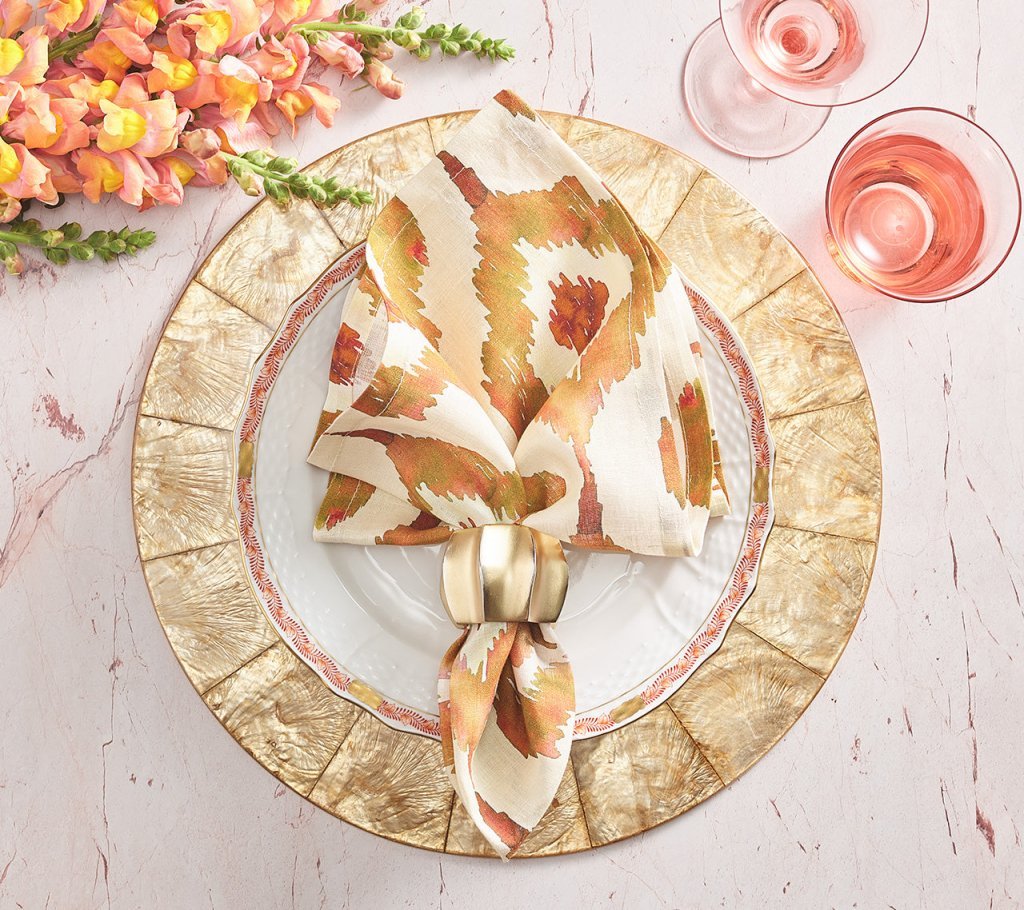 Round Capiz Champagne Placemat Detail 5 | Kim Seybert at Fig Linens and Home