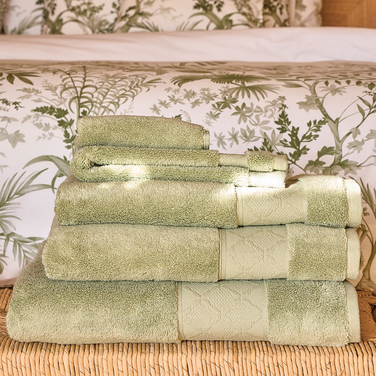 Caresse Green Bath Collection by Le Jacquard Francais