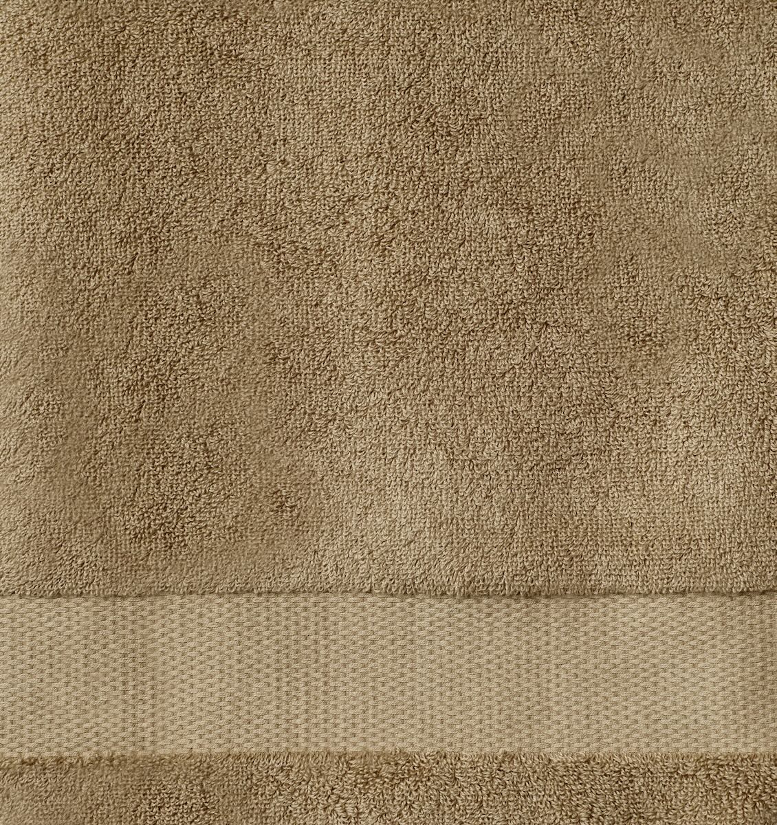 Bello Nuovo Sand Bath Sheet 40" x 70" | Sferra at Fig Linens and Home