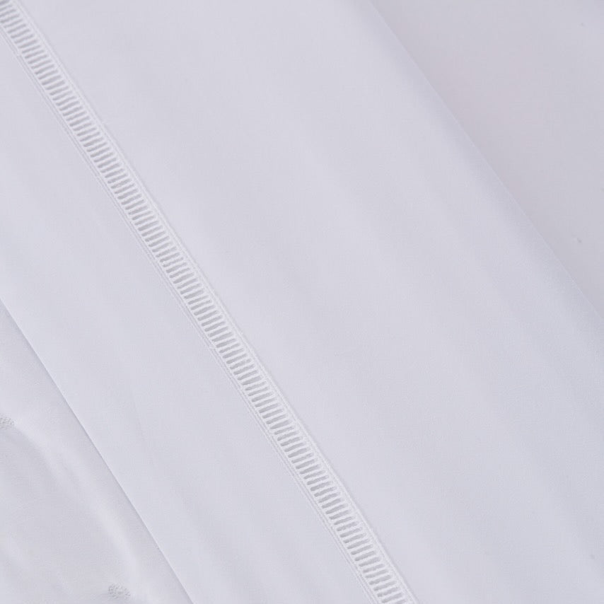 Shams Finish Detail - Colisee Organic Sateen Bedding by Yves Delorme at Fig Linens and Home