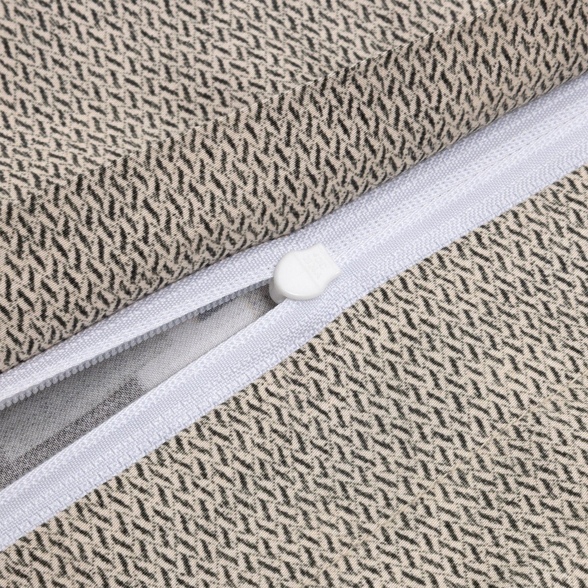 Pillow Sham Zipper - Lucio Bedding by Hugo Boss Home at Fig Linens and Home | Yves Delorme Spring