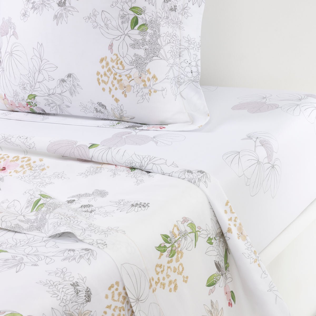 Orchidée Flat Sheet by Yves Delorme