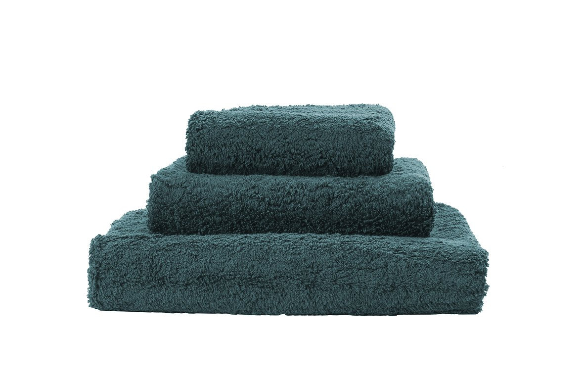 Set of Abyss Super Pile Towels in Duck 320