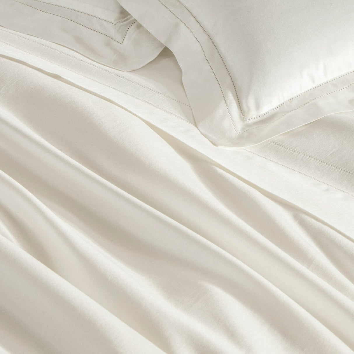 Frette - Doppio Ajour Detail of Sheets and Shams in Milk - Frette Bedding at Fig linens and home