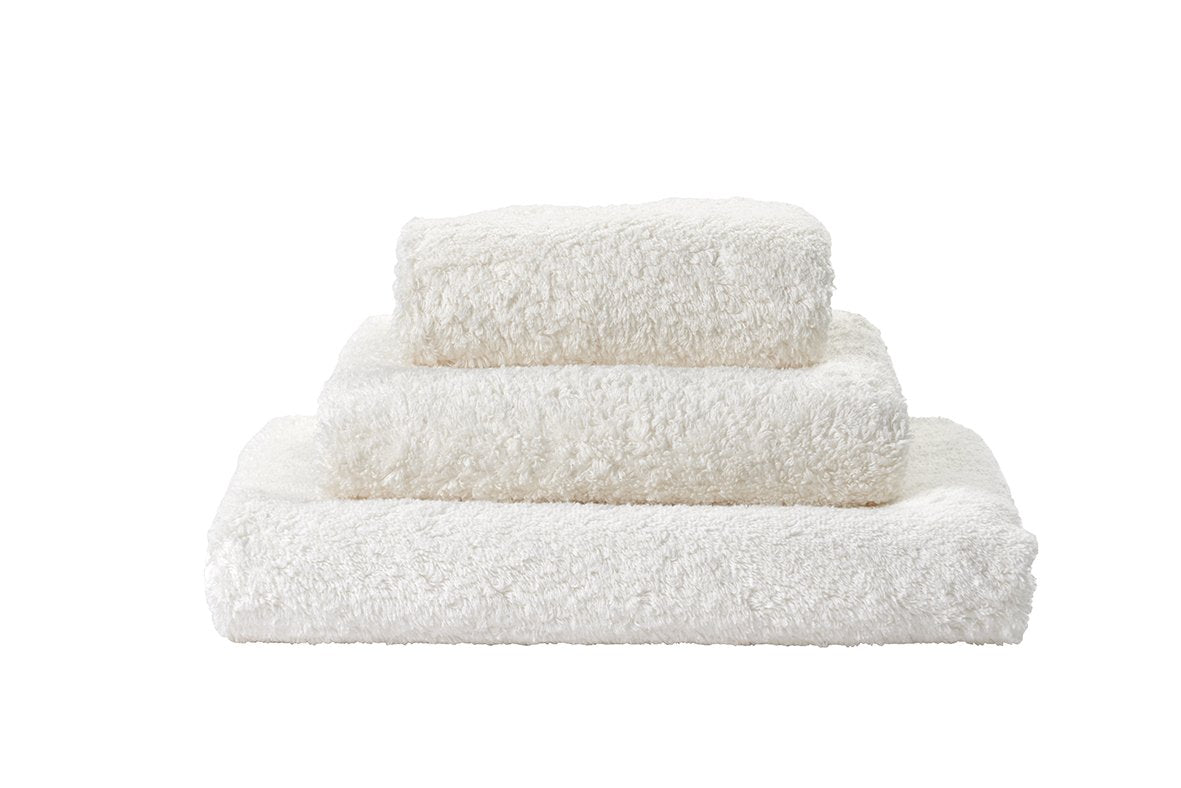 Set of Abyss Super Pile Towels in Ivory 103