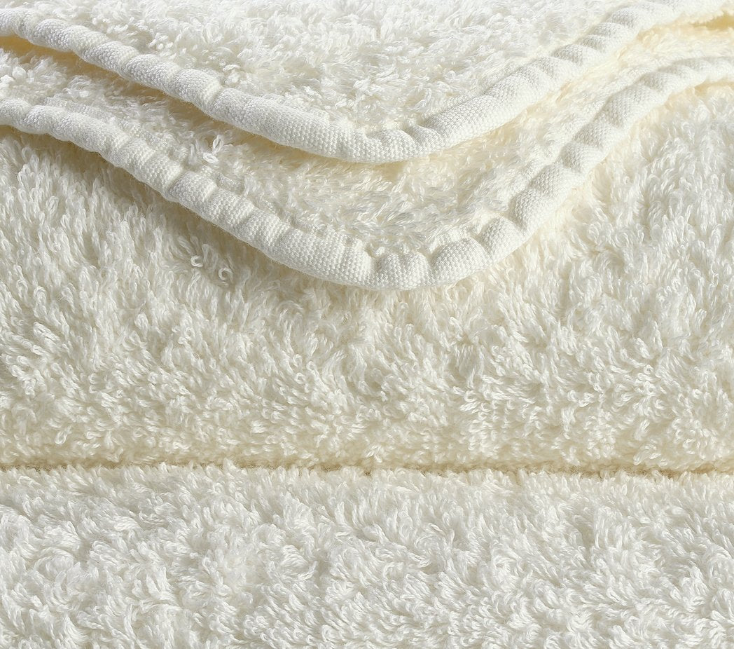 Fig Linens - Abyss and Habidecor Super Pile Bath Towels - Ivory - Closeup