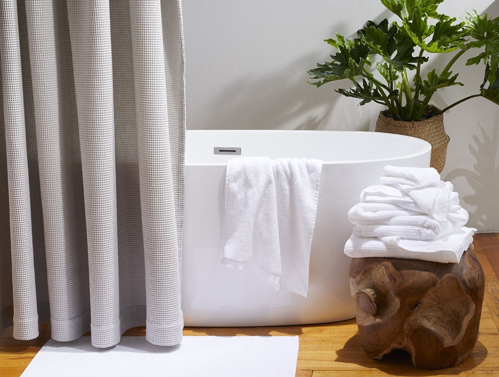 Fig Linens - Coyuchi Organic Bath Towels - Alpine White Towels and Bath Mat