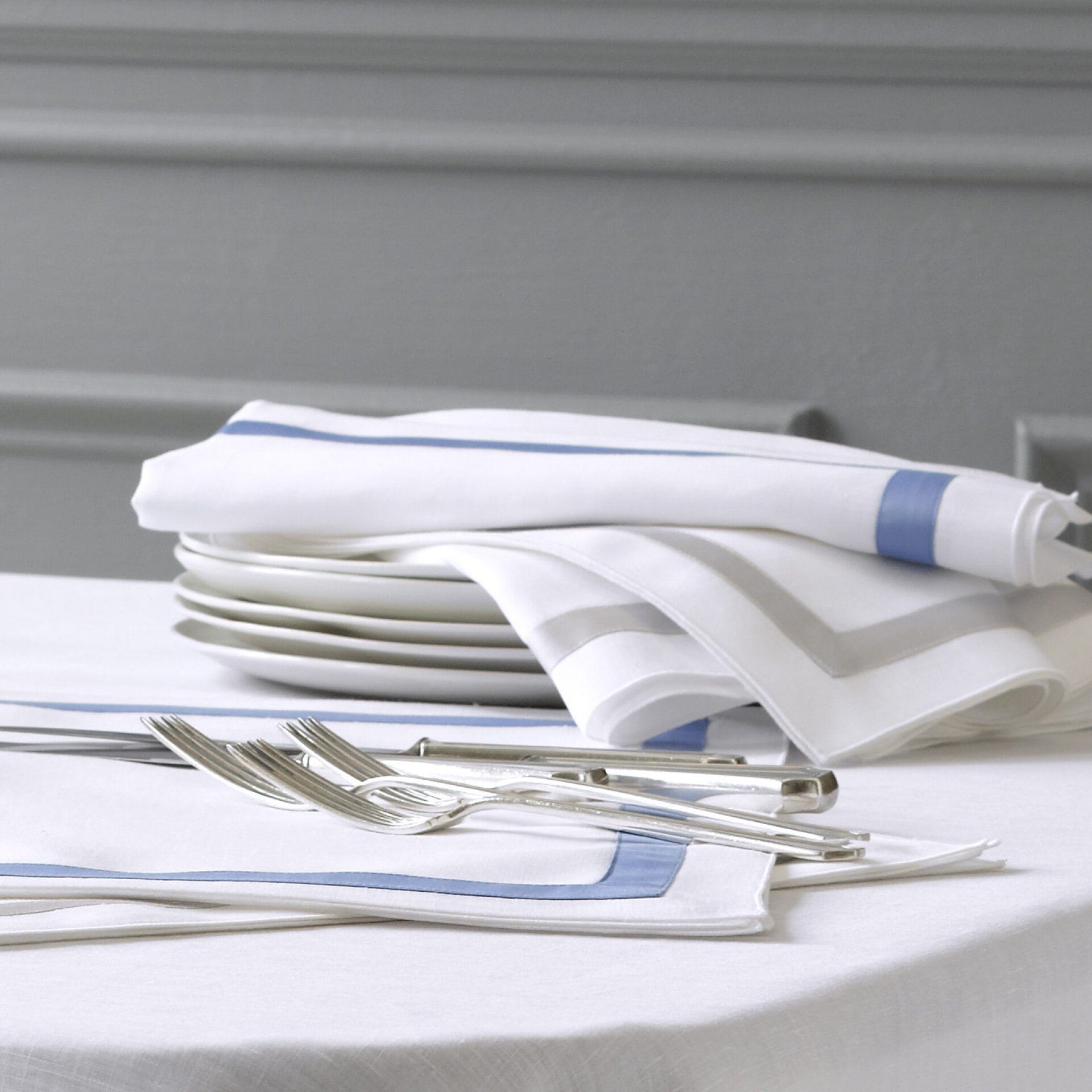 Lowell Napkins Stacked on Table - Luxury Table Linen by Matouk - Fig Linens and Home