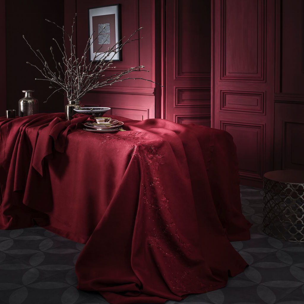 Saisons Cranberry Tablecloth by Alexandre Turpault | Fig Linens