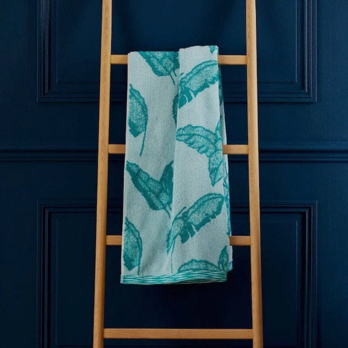 The Complete Guide to Towel Dimensions: All About Bath Towel Sizes - FIG LINENS AND HOME