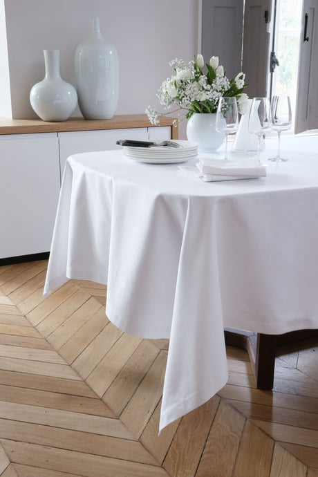 Le Jacquard Francais Tablecloths and Napkins