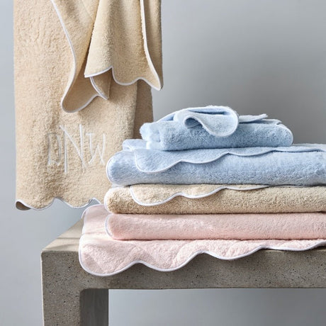 Matouk Cairo Scallop Bath - FIG LINENS AND HOME