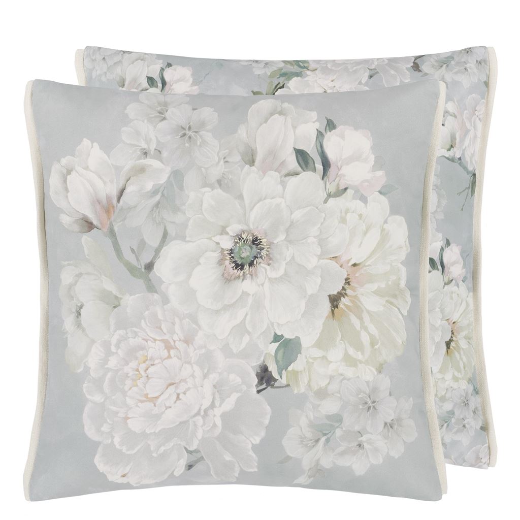 Fleur Blanche - Platinum - Cushion - 20" x 20"