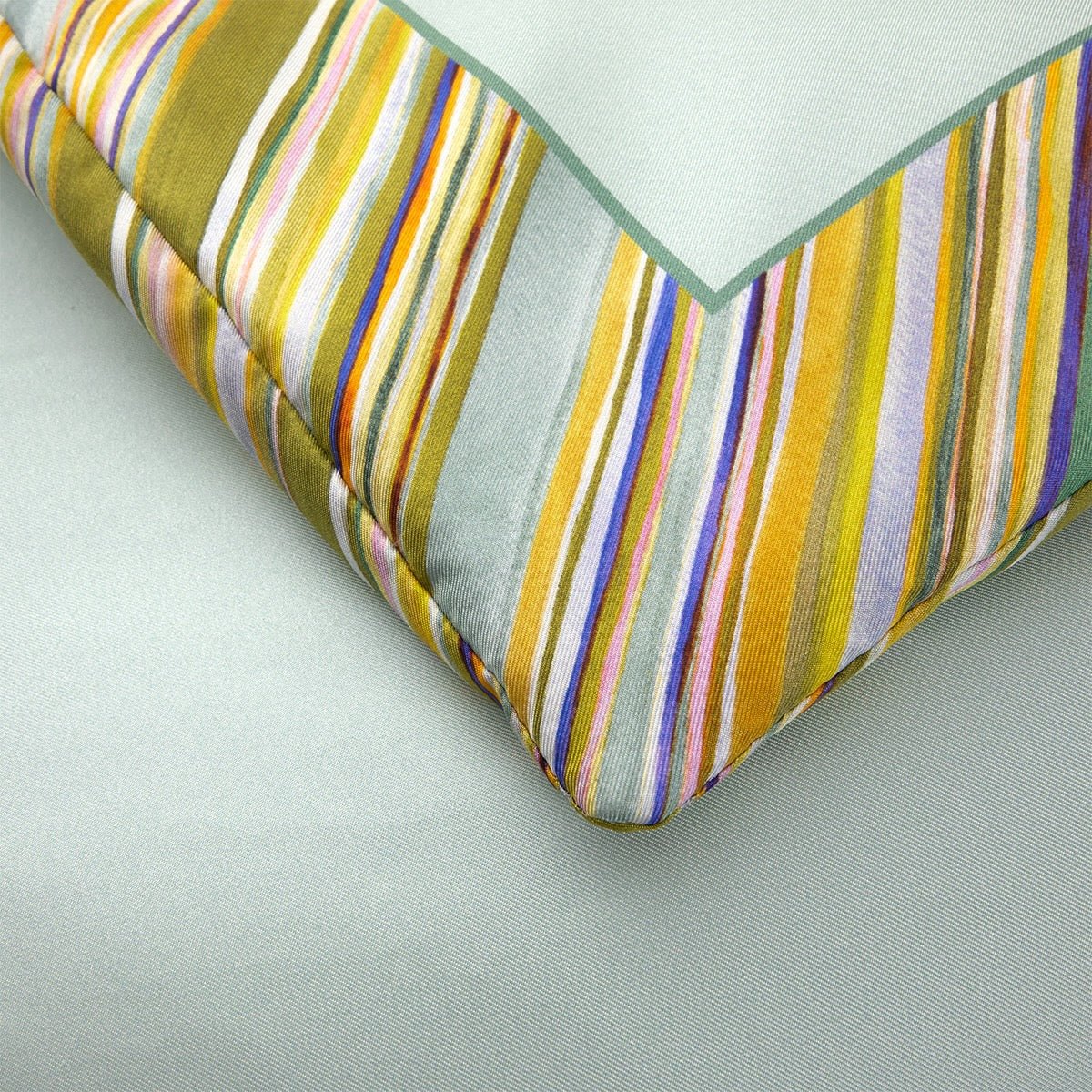 Yves Delorme Counterpane - Luciole Silk Bed Runner at Fig Linens and Home Detail View of Banding