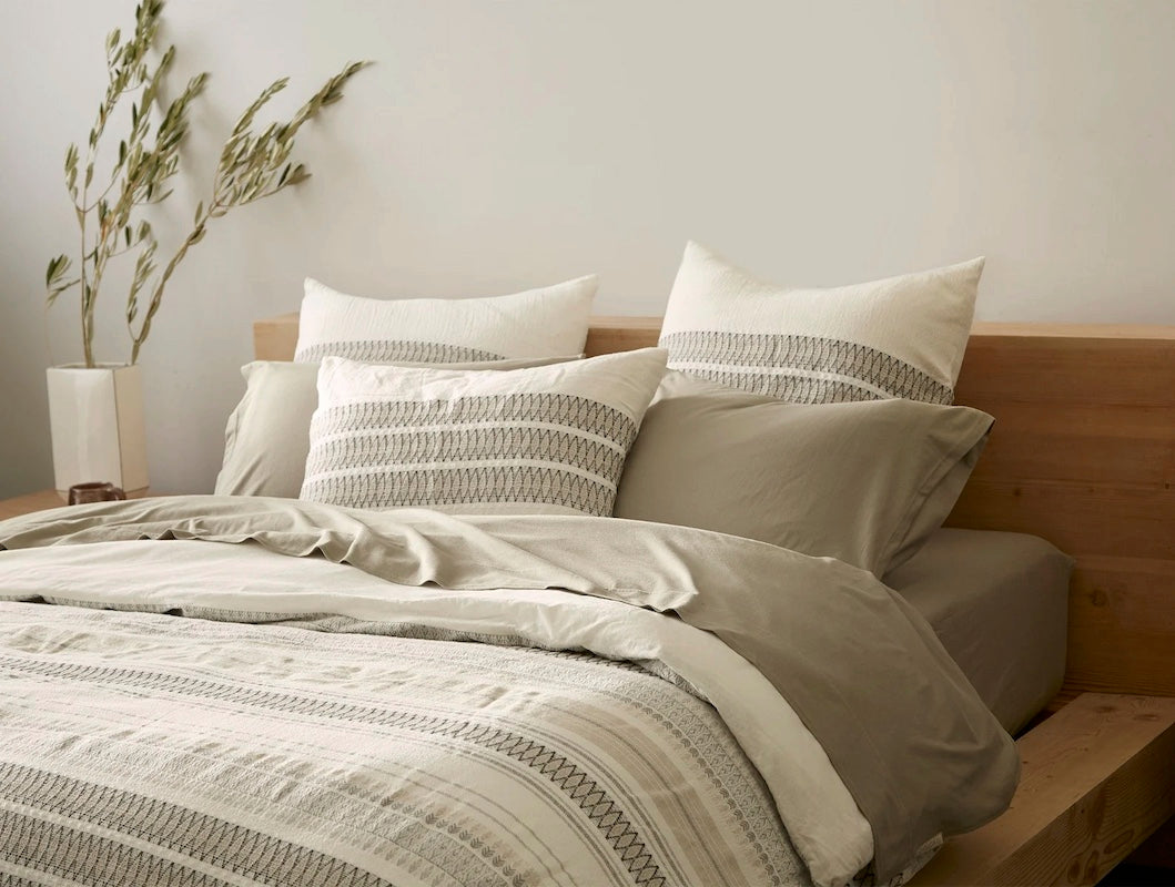 Coyuchi Organic Bedding - Lost Coast Organic Duvet in Soft White and Graphite Gray