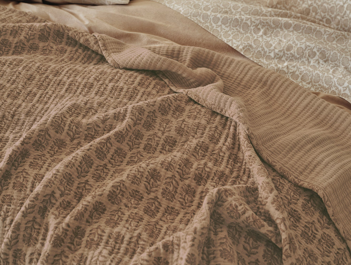 Coyuchi Mirada Fawn Chrysanthemum Organic Matelasse Coverlet at Fig Linens and Home - Lifestyle 3