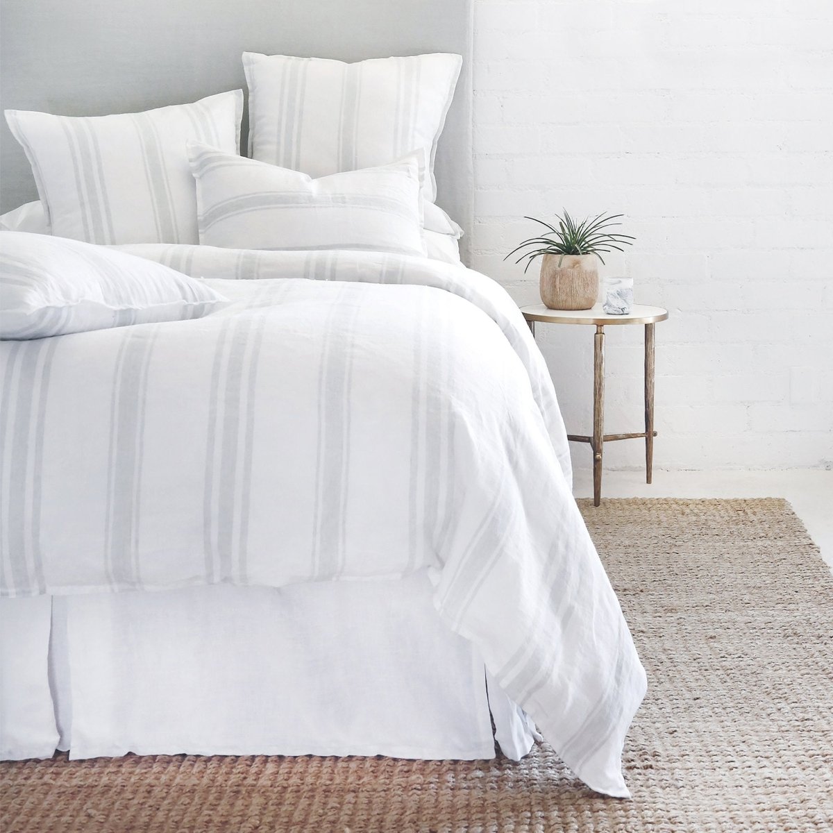 Pom Pom at Home - Jackson White & Ocean Linen Duvet Collection - Fig Linens