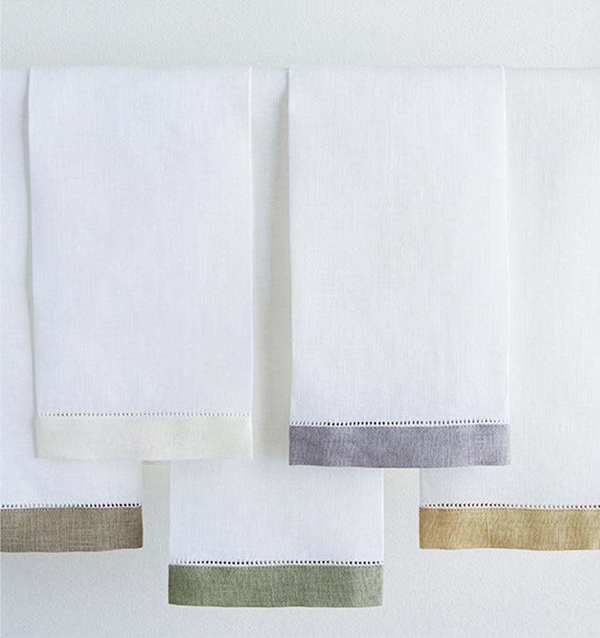 Linen Fingertip guest towel with gray border - Filo by Sferra - Fig Linens
